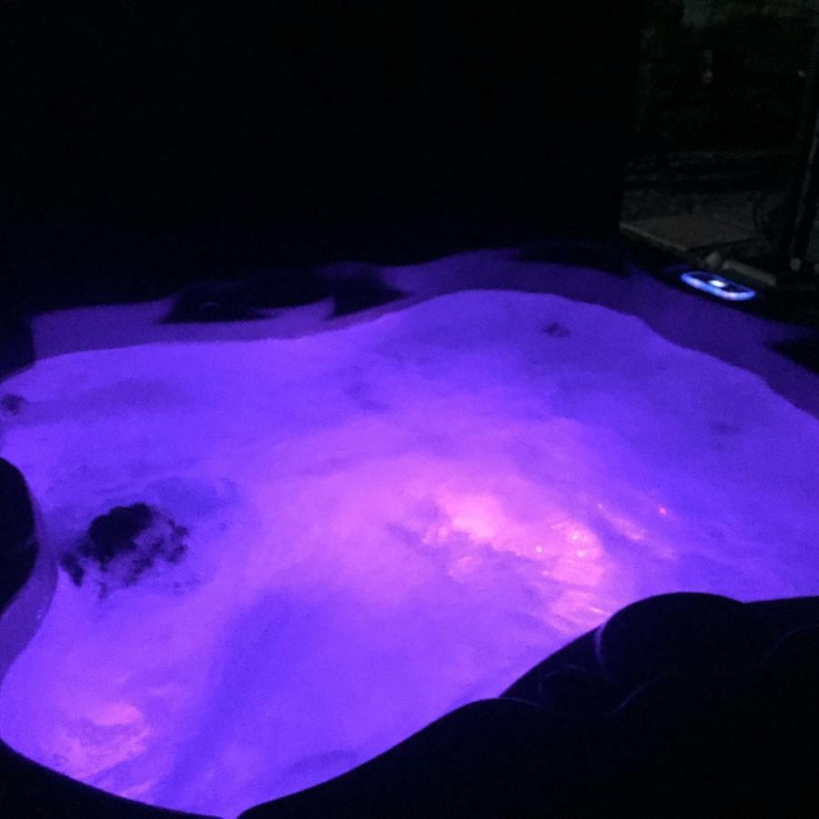 Saving Grace With Private Hot Tub Villa Bawdeswell Ngoại thất bức ảnh